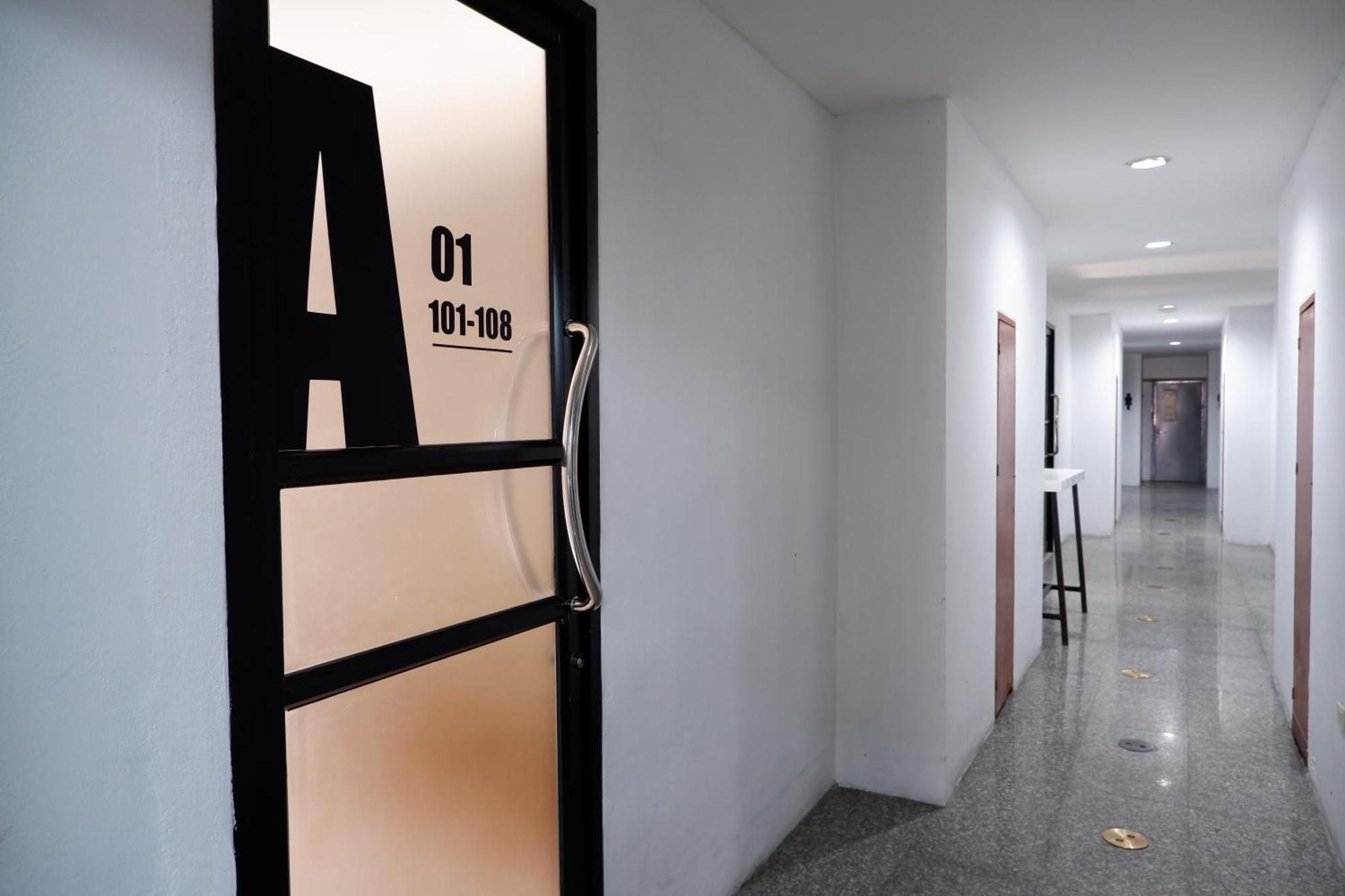18 Coins Budget Hotel Pattaya Dış mekan fotoğraf